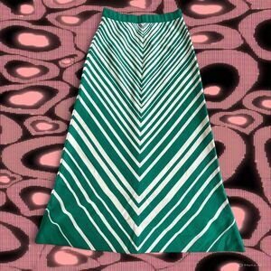 1970s MCM True Vintage Triangular Knit Polyester Maxi Skirt